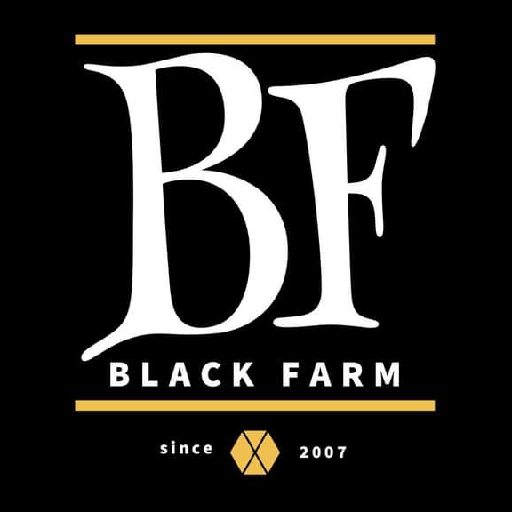 BLACK FARM