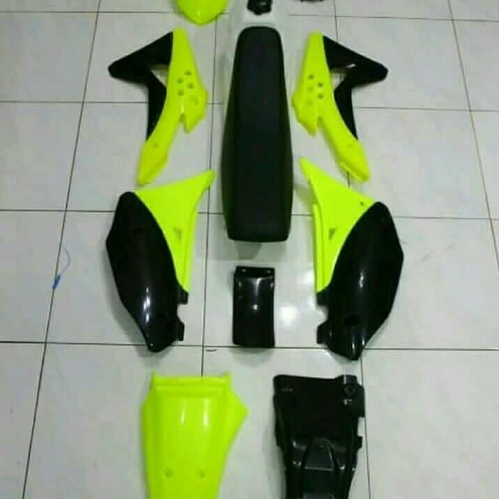 Body set Gordon Banyak Warna plus jok dan tangki 4