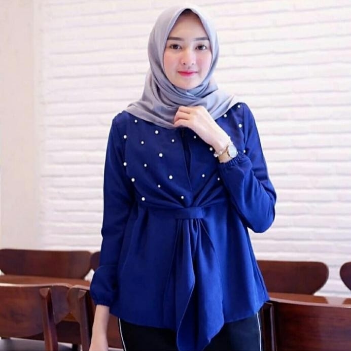 Code 69 Tiara blouse 2