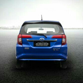 DAIHATSU SIGRA 1000 M MT 2