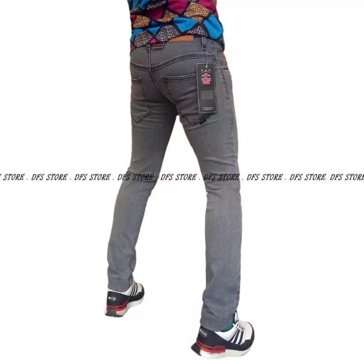 DFS 15 Denim 3