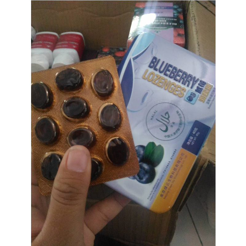 Green World Blueberry Lozenges Kaya Dengan Anthocyanin 2