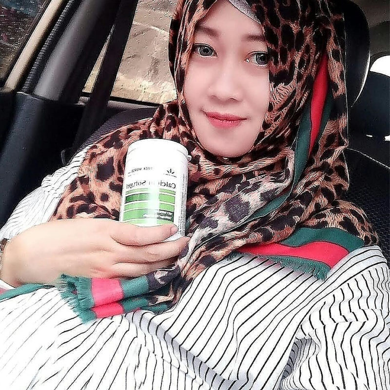 Green World Calcium Softgel Untuk Membantu Perkembangan Tulang 3