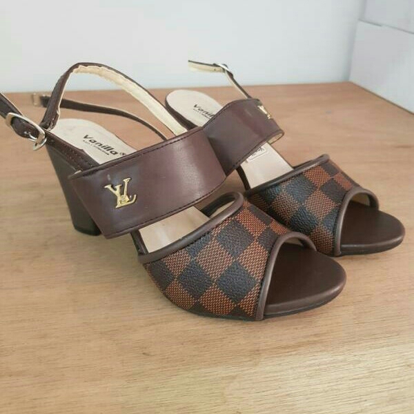 High Heels HJ89 Coklat 2