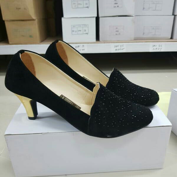 High Heels JS13 Hitam 2