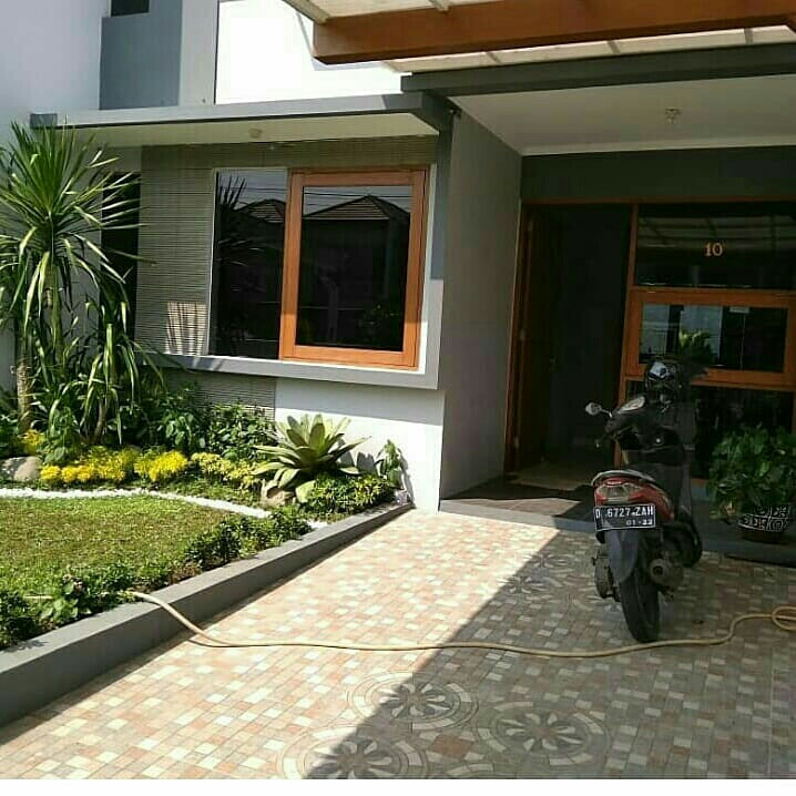 Jual Rumah Komplek Setra Dago Parahyangan Antapani Bandung  2