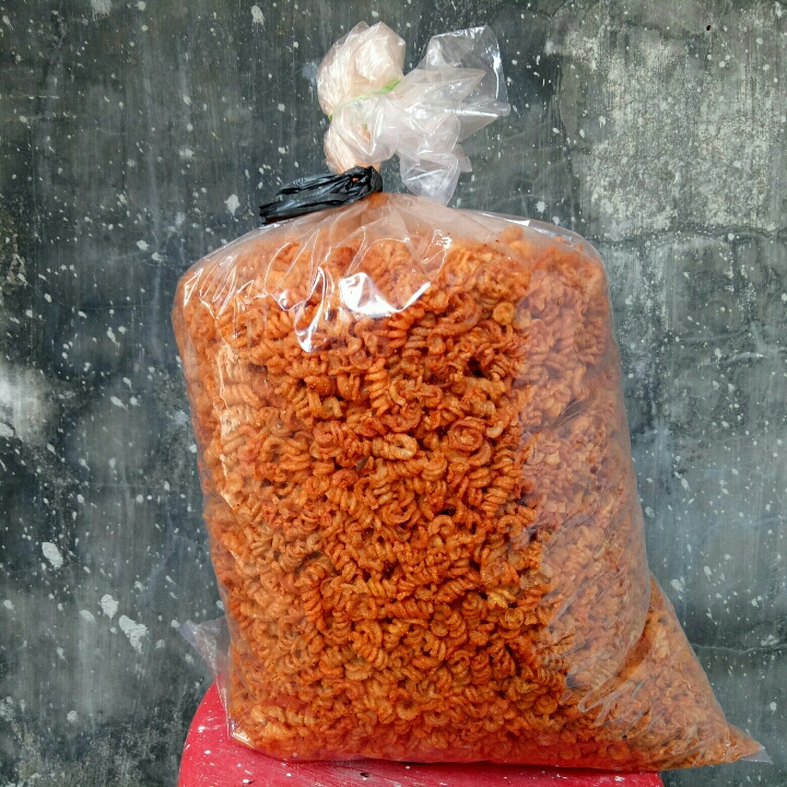 Makaroni Spiral Pedas 1000 Gram 2