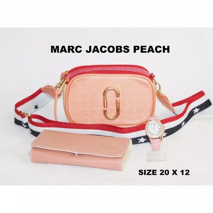 Marc Jacobs 4