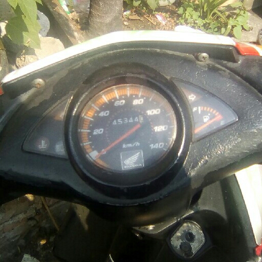 Motor VARIO 110 Tahun 2010 2