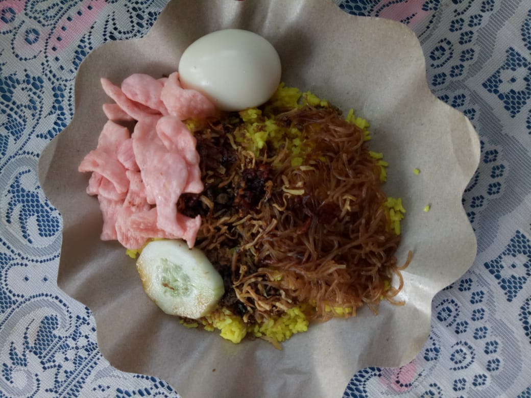 NASI KUNING TAHUNA