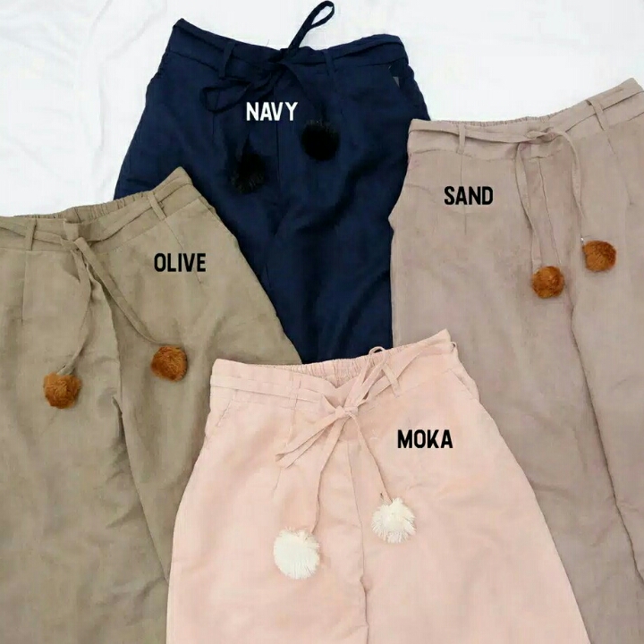 Pompom Suede Pants 2