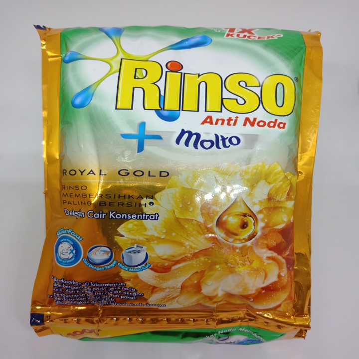 Rinso Anti Noda Plus Molto Royal Gold rtg 2