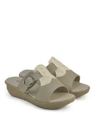 Sandal Kelom Wanita BCC 910 CBR SIX