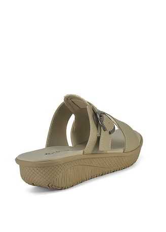 Sandal Kelom Wanita BCC 910 CBR SIX 2