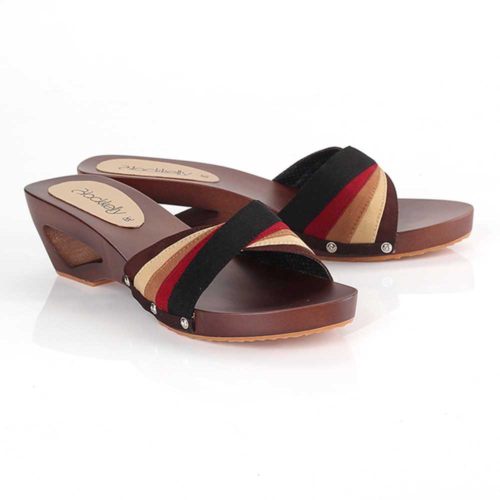 Sandal Wedges Wanita LYT BCL 898