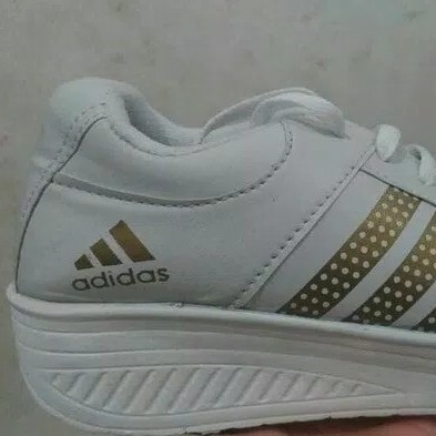 Sepatu Adidas ZX List Gold 2