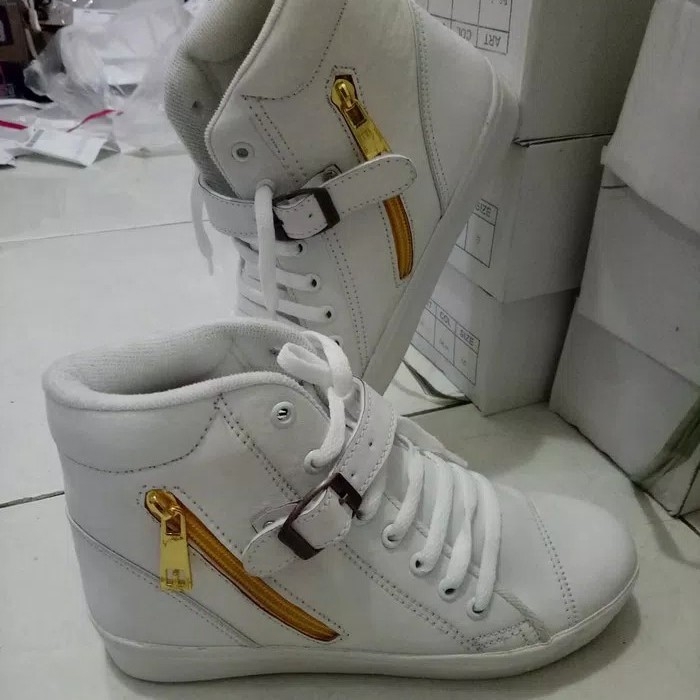 Sepatu Boots Gesper Anbu 01 Putih 3