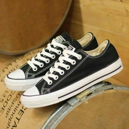 Sepatu Converse 3