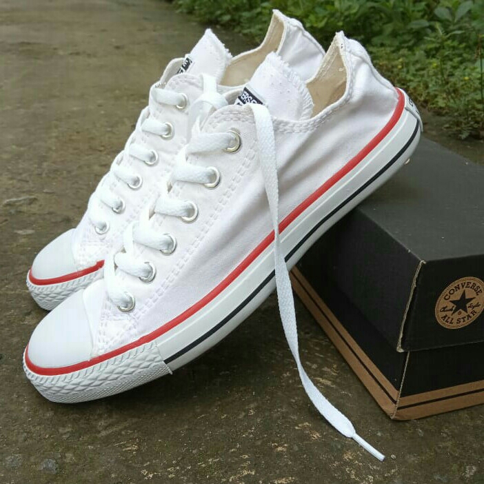 Sepatu Converse All Star 4