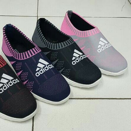 Sepatu Flat Y21 Adidas 2