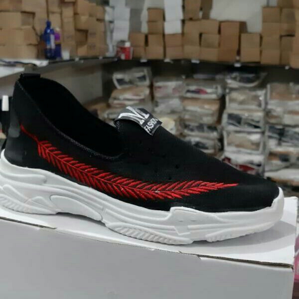 Sepatu Flat Y24 2