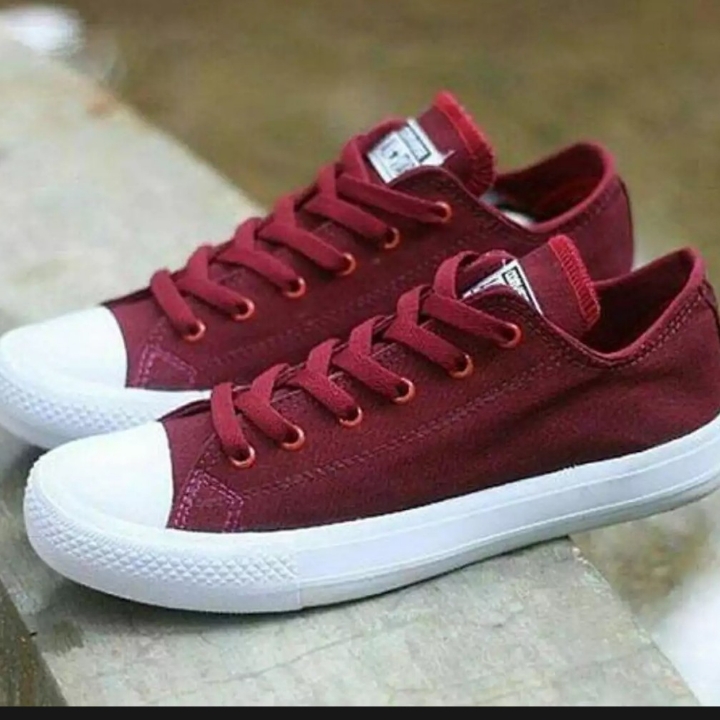 Sepatu Kets 3