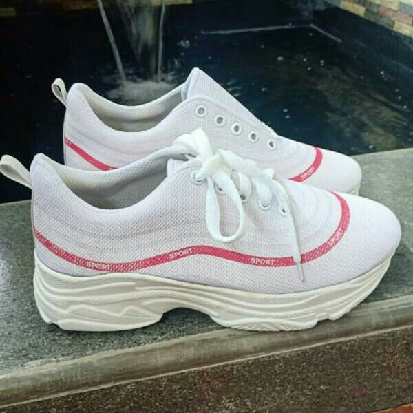 Sepatu Kets Sporty B01 Putih 3