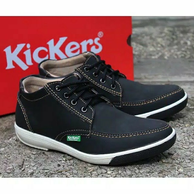 Sepatu Kickers Casual Fourhole 2