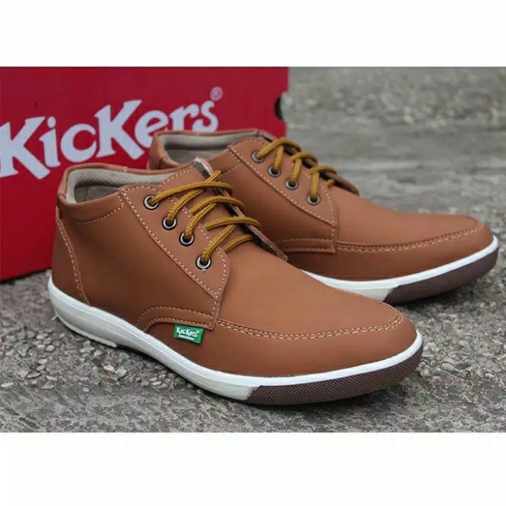 Sepatu Kickers Casual Fourhole 3