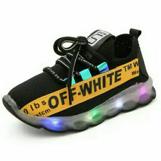 Sepatu LED 3