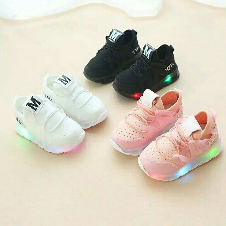 Sepatu LED 4