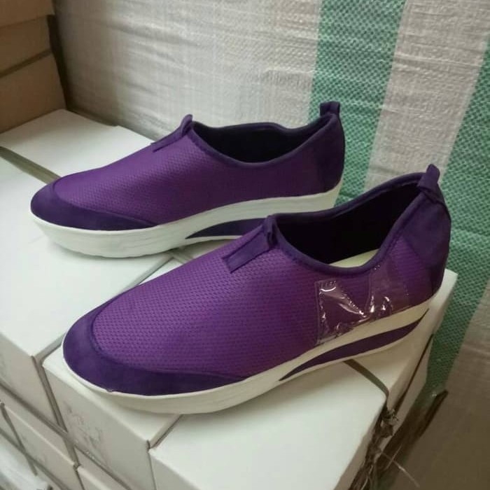 Sepatu Slip On M Jala Ungu 2