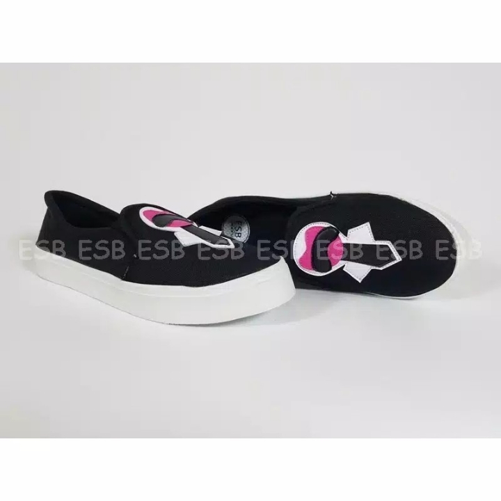 Sepatu Slipon Karakter  2