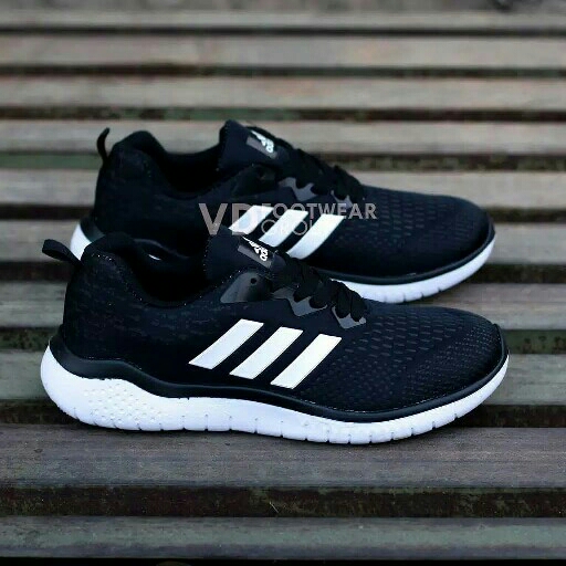 Sepatu Sport Adidas UltraBoots 2