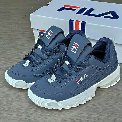 Sepatu Sport Fila 2