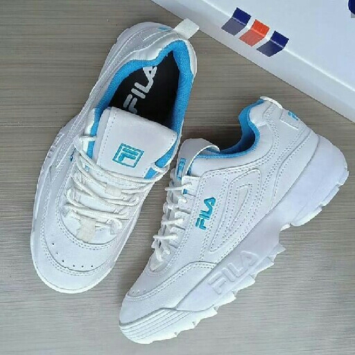 Sepatu Sport Fila 4