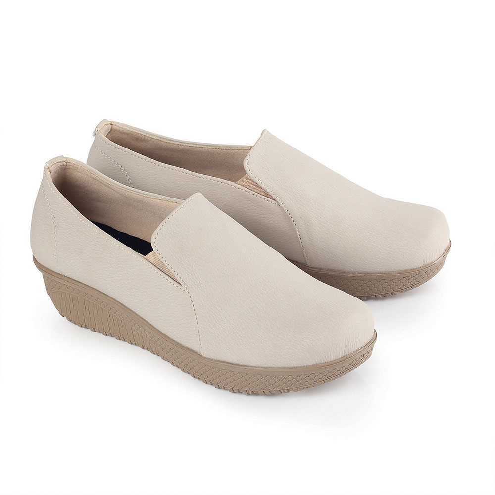 Sepatu Slip On Wanita LTG BCL 582