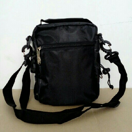 TAS KECIL PRIA - YSC 680 3