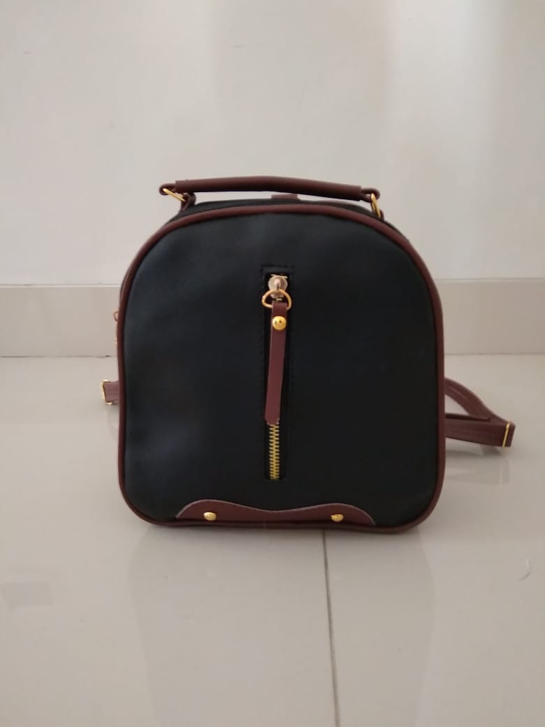 Tas Wanita Audry Black LP 75 5