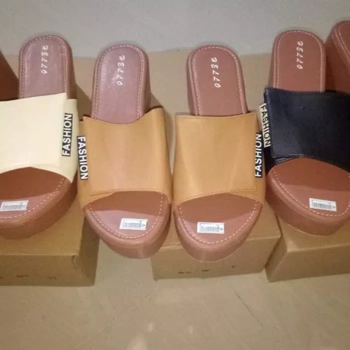 Wedges Fashion KL20 Cream 2