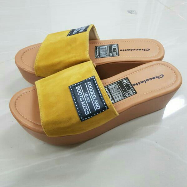 Wedges MR113 Kuning 2