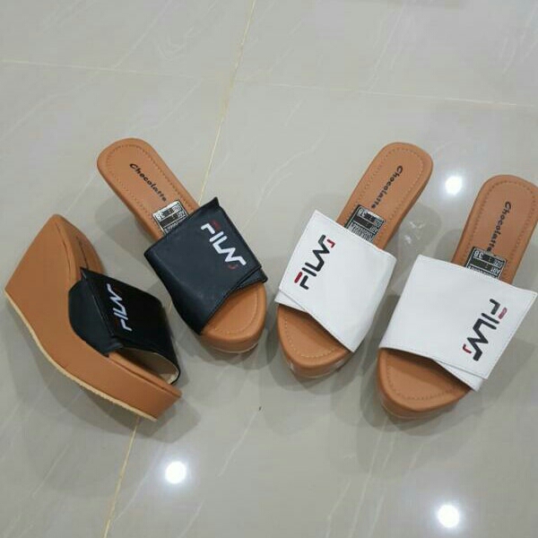 Wedges MR114 Putih 2