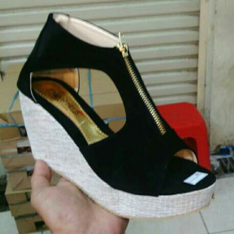 Wedges Resleting 2