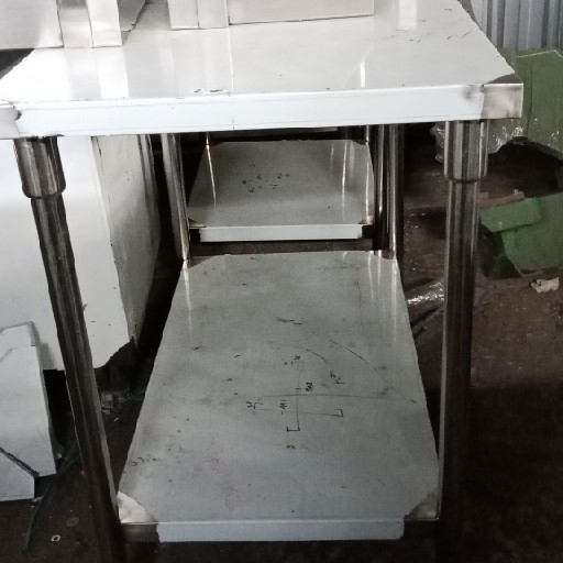 Work Table With Under Shelf 2