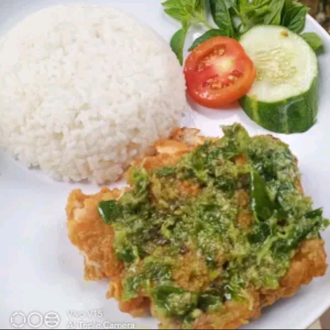 Paket Nasi Ayam Geprek Sambal Ijo