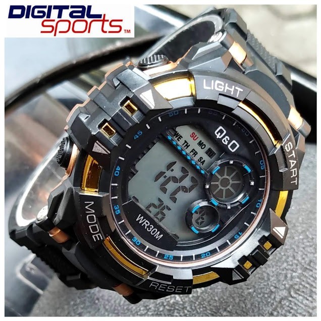 -JAM TANGAN DIGITAL PRIA-Dm 5 Cm-TALI RUBBER-WARNA HITAM list GOLD 3