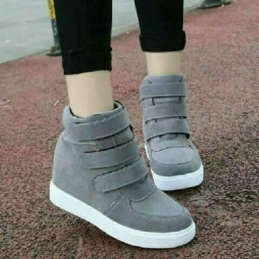 AW 03 ABU SIZE 37-40