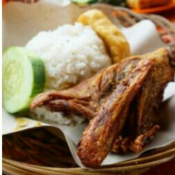 AYAM GORENG BROILER