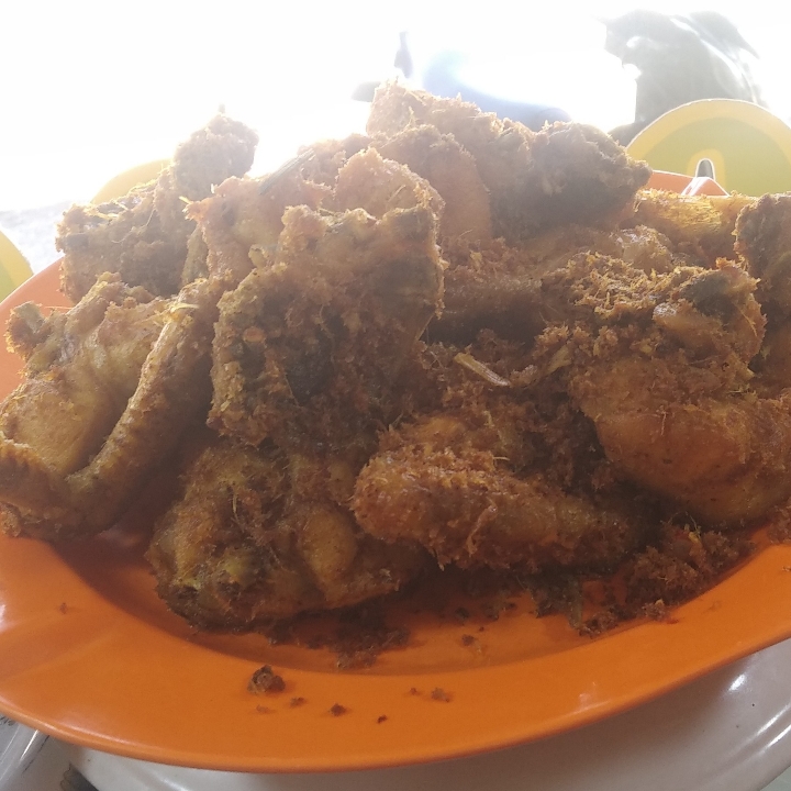 AYAM GORENG