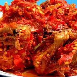 AYAM GORENG BALADO